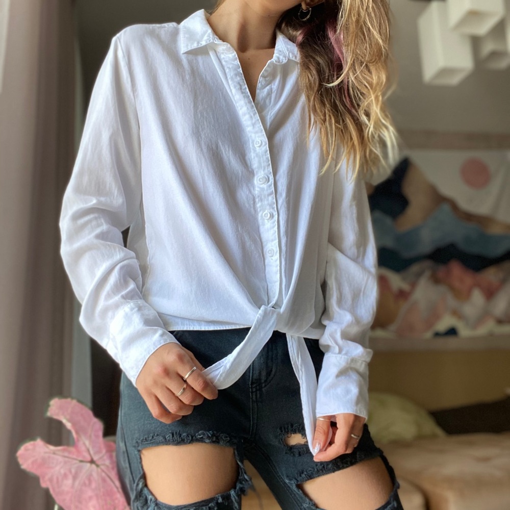 Cloth & Stone White Button Down Blouse☁️